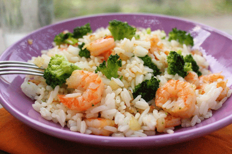 Рис с креветками и брокколи
